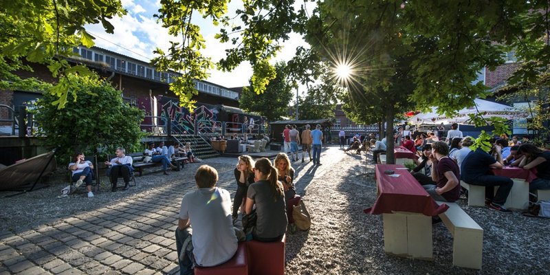 Tagen und Feiern mit Weitblick